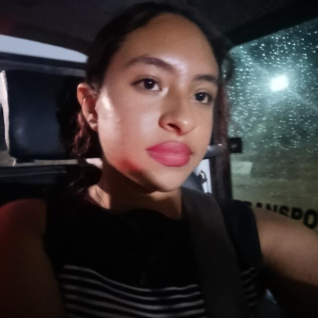 Babysitter in Armenia: Sofia