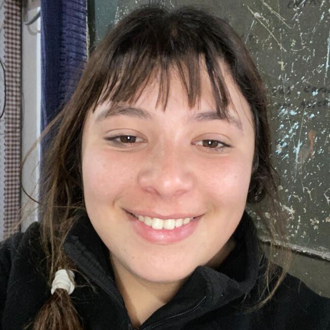 Babysitter in Pando: Malena pentiado
