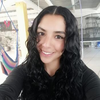 Niñera Tijuana: Yolotzin Berenice