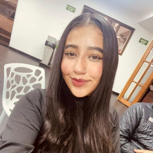 Babysitter in Bogotá: Veronica