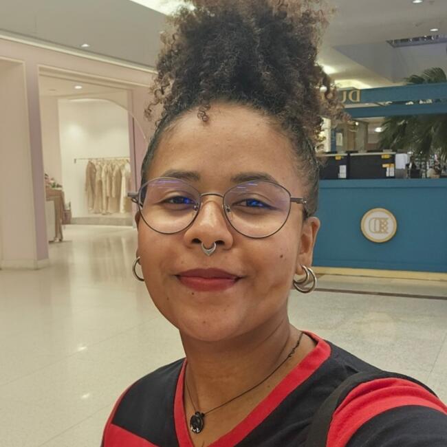 Babá em Brasília: Poliana