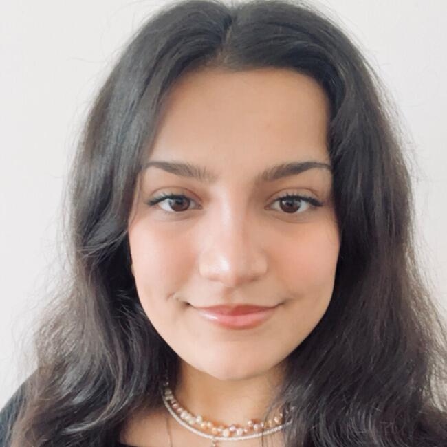 Nounou à Lyon: Bahar