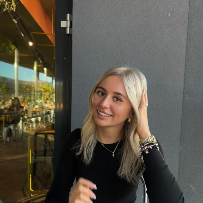 Dadilja u Split: Veronika