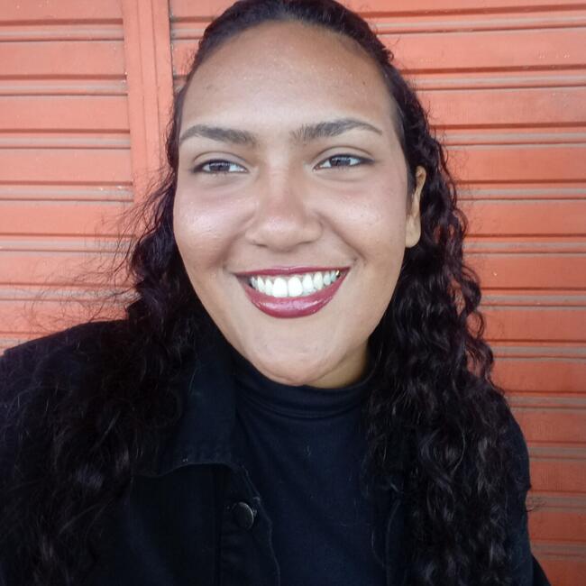 Babysitter in Cabo Frio: Bianca