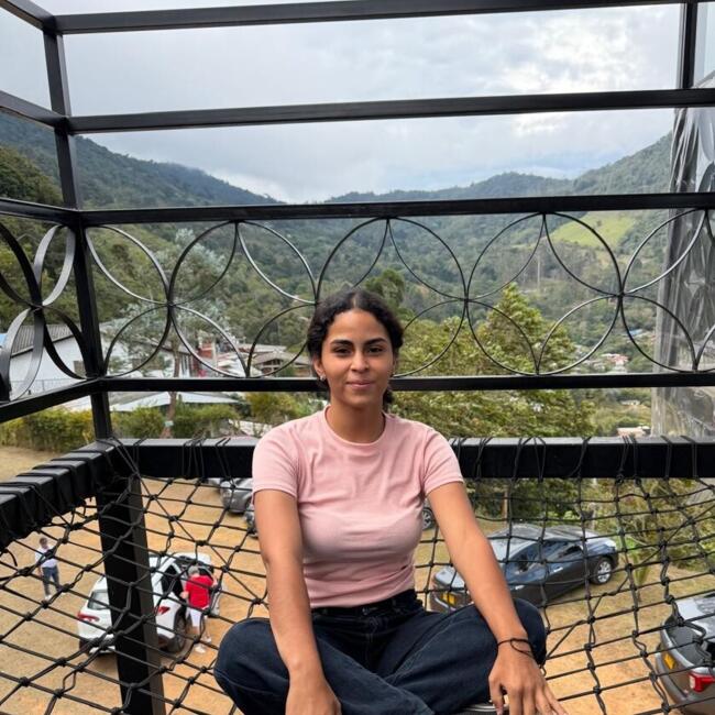 Niñera en Cali: Camila
