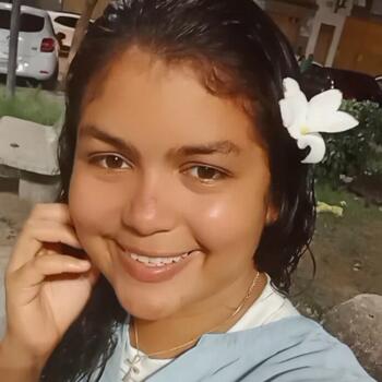 Babá em São Luís: SARAH