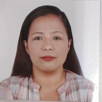 Babysitter in Doha: Melanie