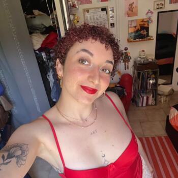 Babysitter in Argenteuil: Syrine