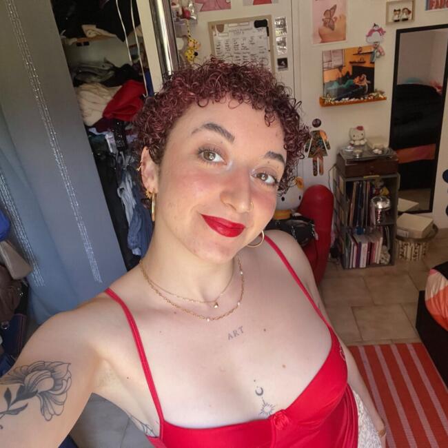 Babysitter in Argenteuil: Syrine