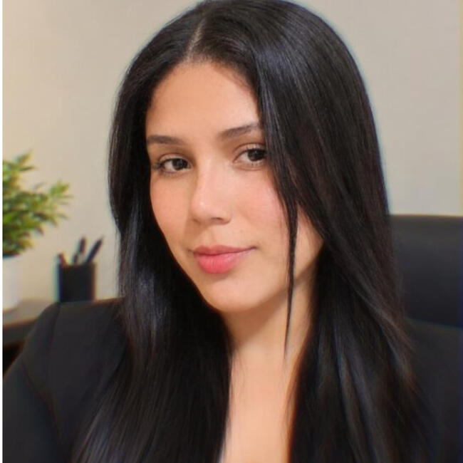 Emprego de babá em Fortaleza: ANA KARLA