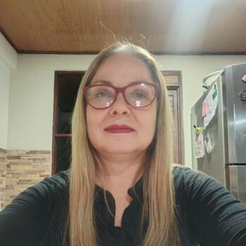 Babysitter in San Rafael (Provincia de Cartago): Yesenia