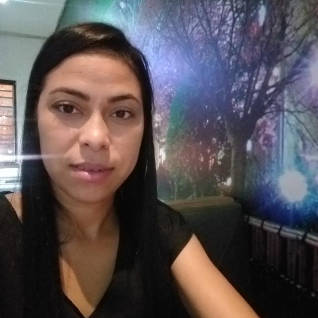Babá em São Paulo: Carina