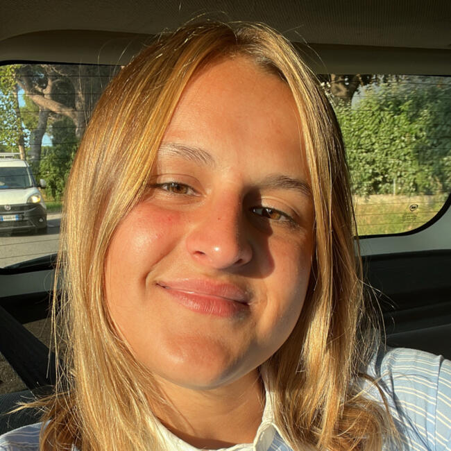 Babysitter in Brügge: Elisa