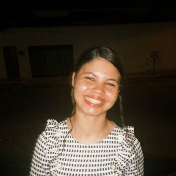 Babysitter in Senador Canedo: Gracielly