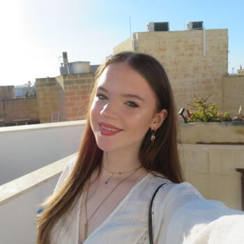 Babysitter in London: Eve