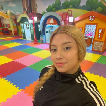 Babysitter Goiânia: Heloisa