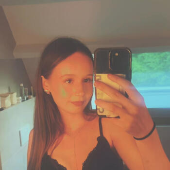 Babysitter in Kraainem: Eloïse