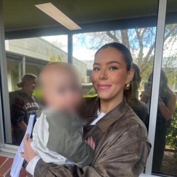 Babysitter Sydney: Sarah
