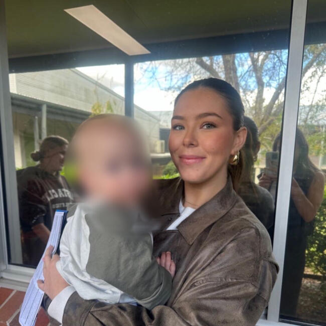 Babysitter in Sydney: Sarah