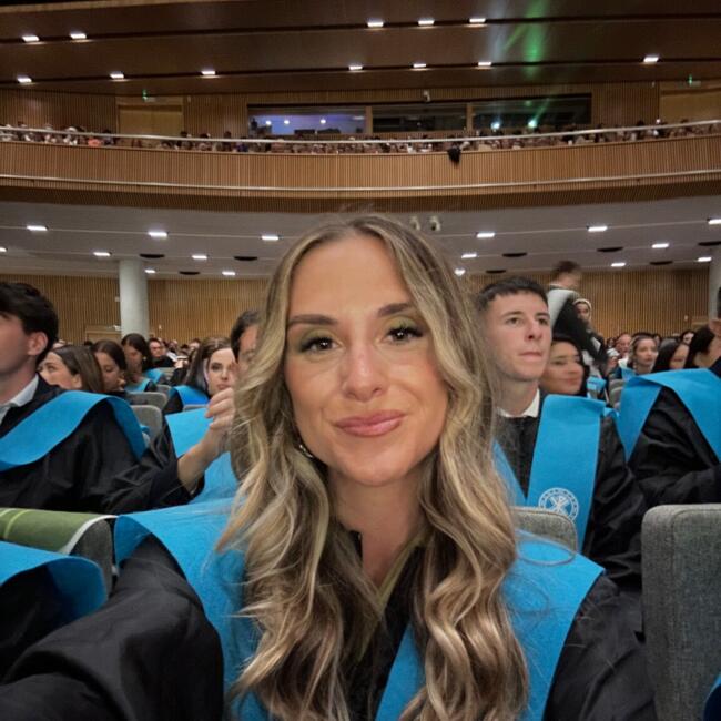 Babysitter in Puçol: Laura