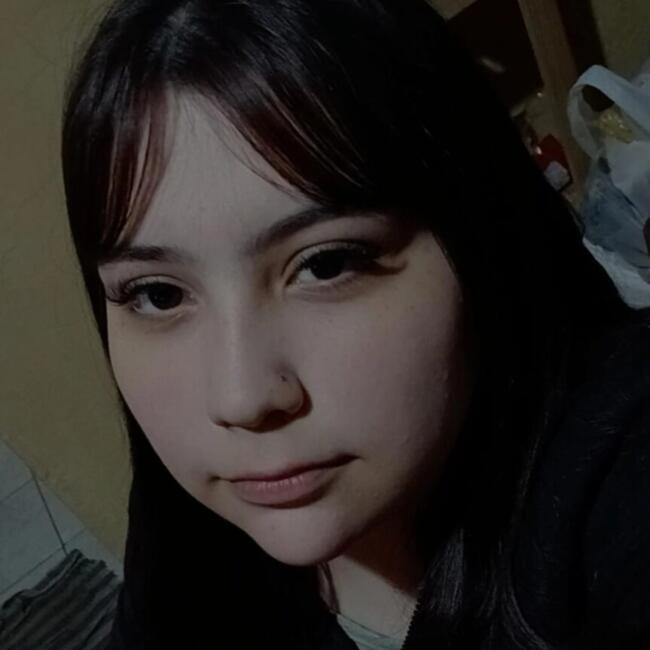 Babysitter in Moreno: Iara