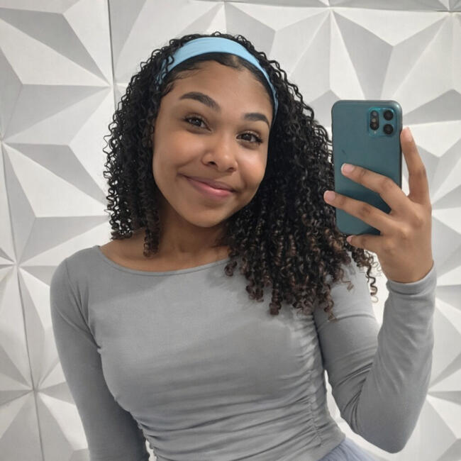 Babá em Ibirité: Karolaine