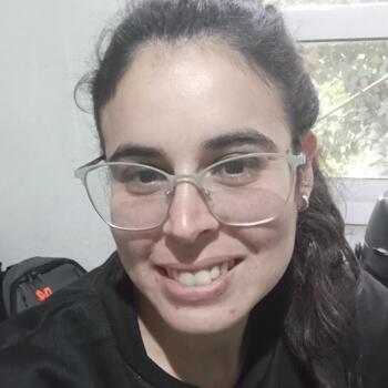 Babysitter in Almirante Brown: Sandra