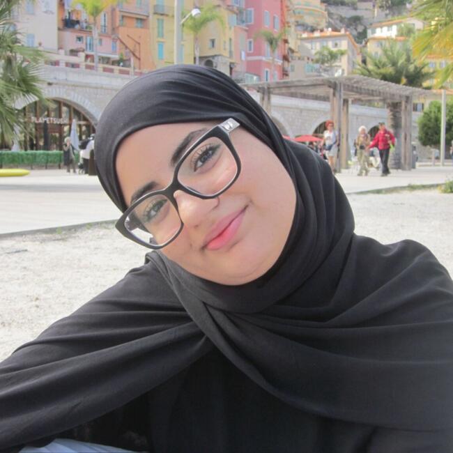 Babysitter in Menton: Fatima