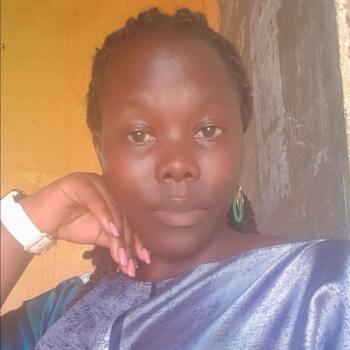 Babysitter Masaka (Mpigi District): Evelyn