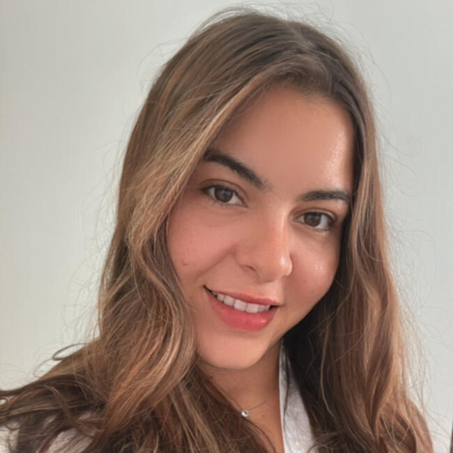 Babysitter em Lisboa: Bruna