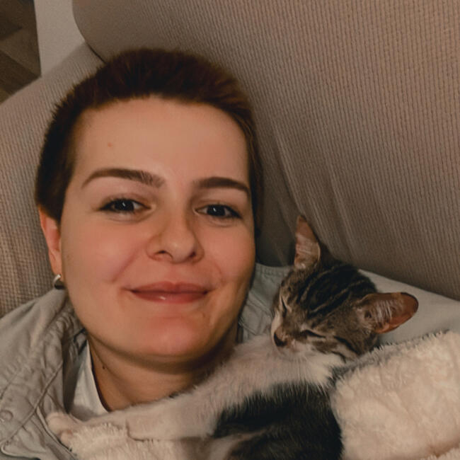 Babysitter in Istanbul: Gül