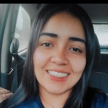 Babá em Valinhos: Roberta reis