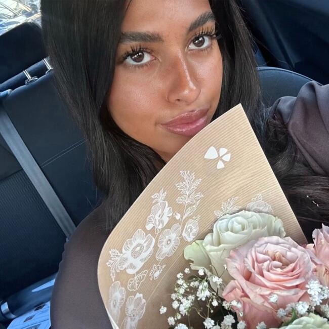 Babysitter in Puteaux: Maissa