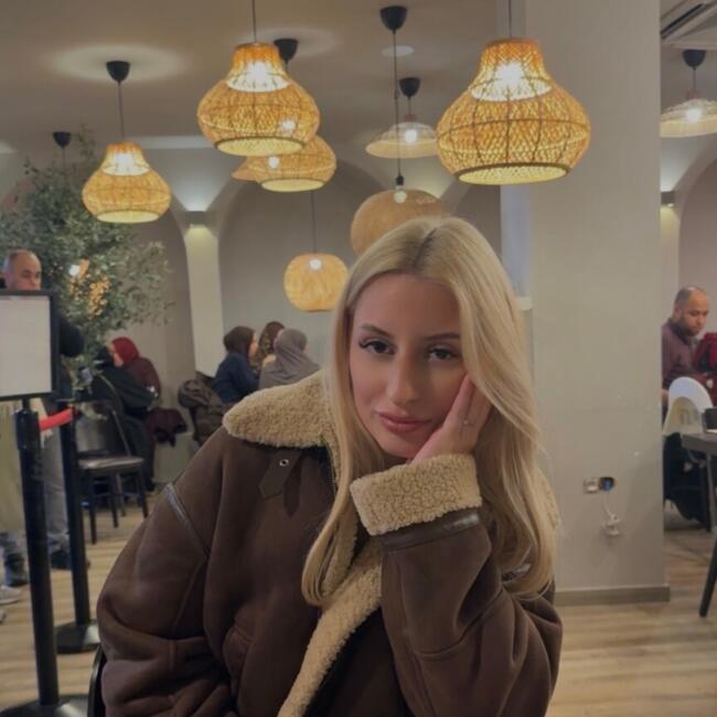 Babysitter in Antwerpen: Elize