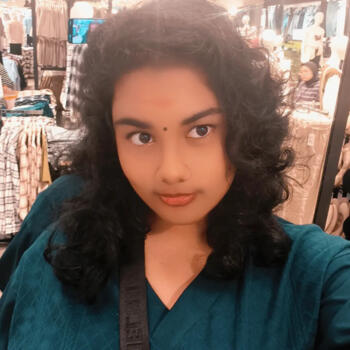 Babysitter Tasek Gelugor: Thurga Shri