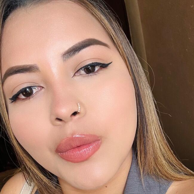 Trabajo para niñera en Azogues: Karolina Macais