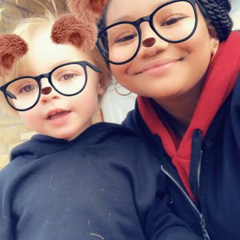 Babysitter Shirley (New York): Lea