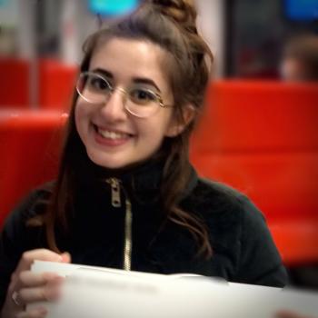Barnvakter i Esbo: Dijana