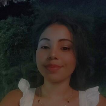 Niñera Panamá: Hilary