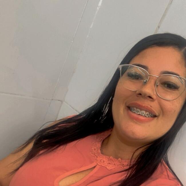 Babysitter in Recife: Girleide
