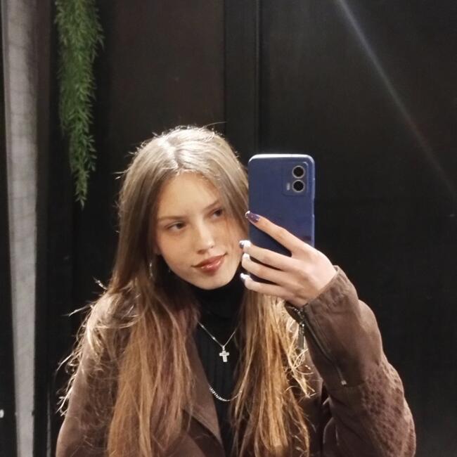 Babysitter in Capão da Canoa: Isabely