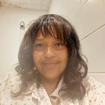 Babysitter in Woluwe-Saint-Pierre/Sint-Pieters-Woluwe: Viviane