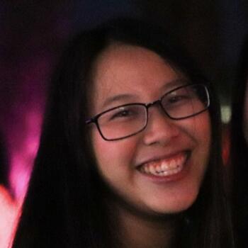 Babysitters in Singapore: Jolene