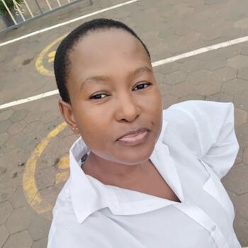 Babysitter in Roodepoort: Nomsa