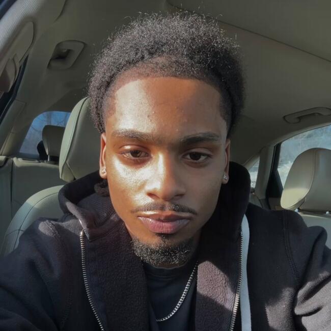 Babysitter in Brockton: Malik