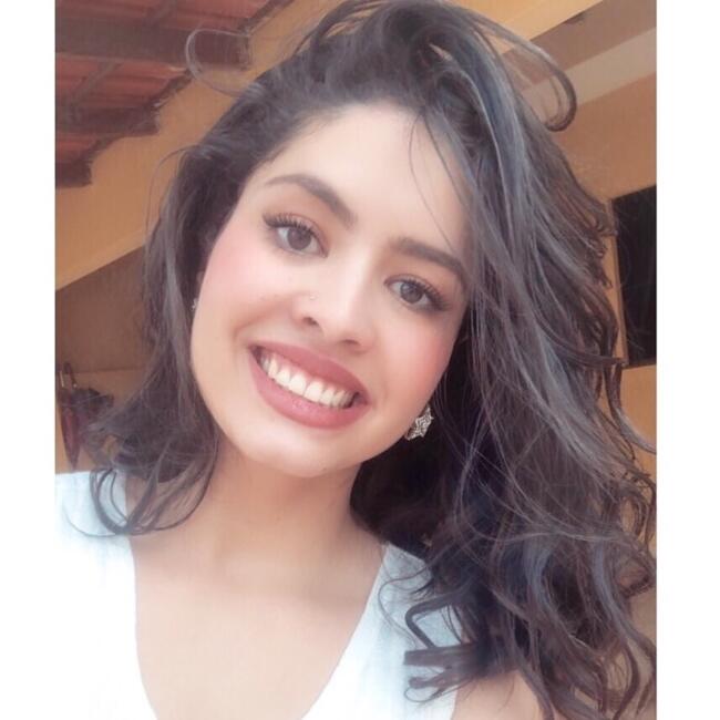 Babysitter in Águas Claras (Distrito Federal): Larissa