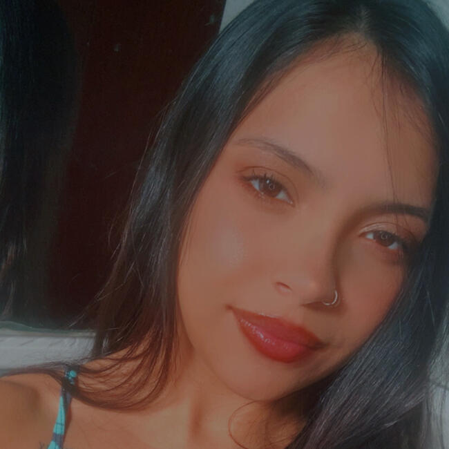 Emprego de babá em Barbacena: Dhebora