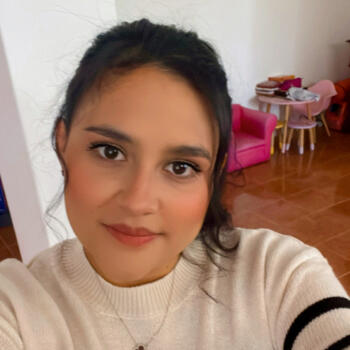 Babysitter in Quito: Carolina
