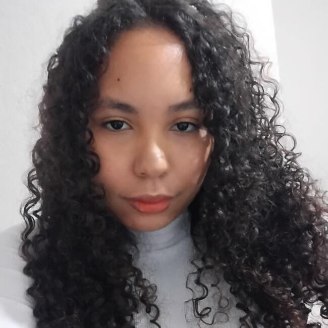 Babysitter in Belo Horizonte: Brenda