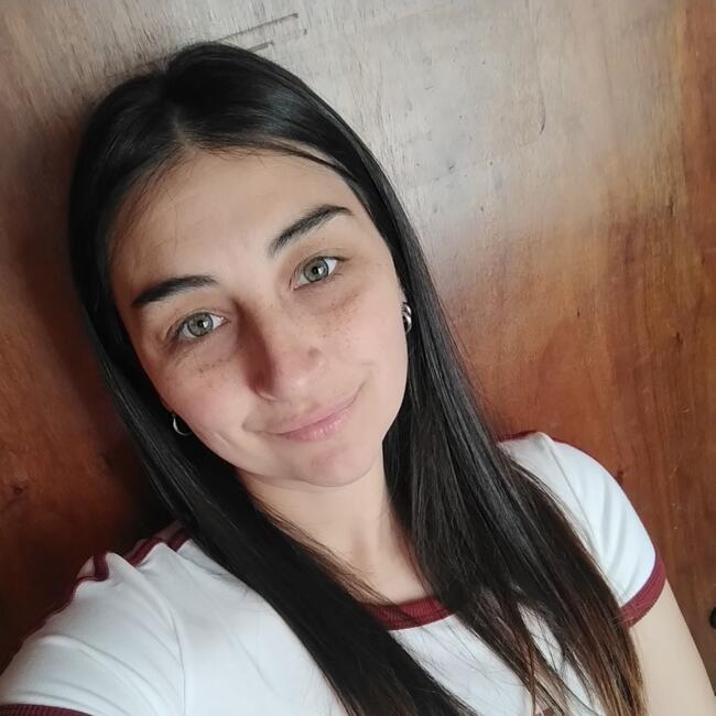 Niñera en Villa María: Yamila